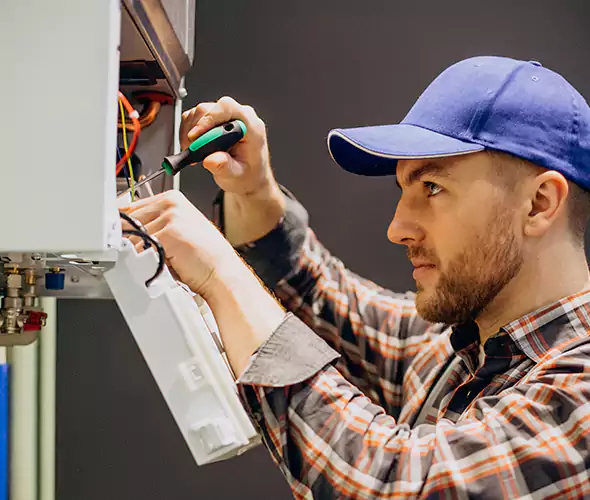 Expert Plumber for Tankless Water Heater Maintenance in Coronado, CA: Schedule Professional Maintenance Services with Us